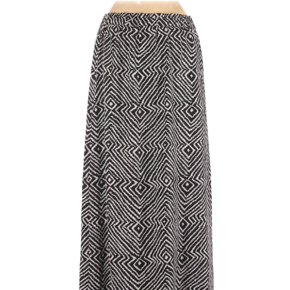 Michael Kors B&W Black & White Printed Maxi Skirt - Picture 2 of 5